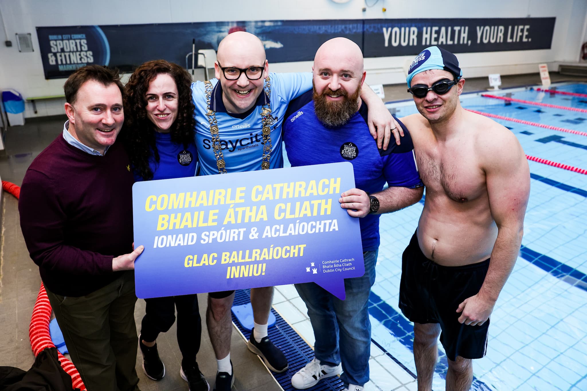 Snámh le Spraoi
